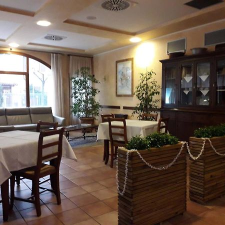 Hotel Scaligero Sommacampagna Exterior photo