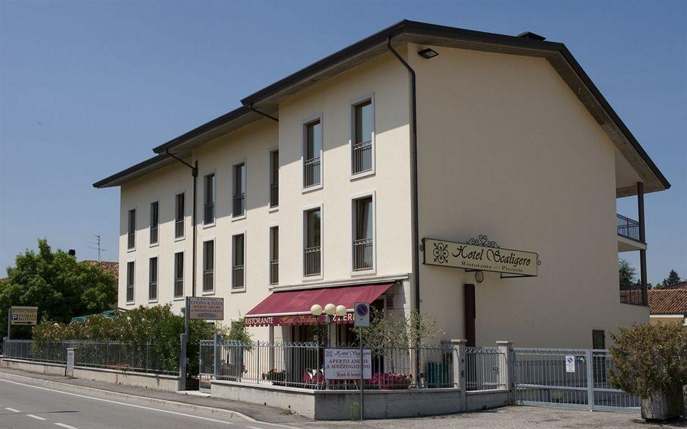 Hotel Scaligero Sommacampagna Exterior photo