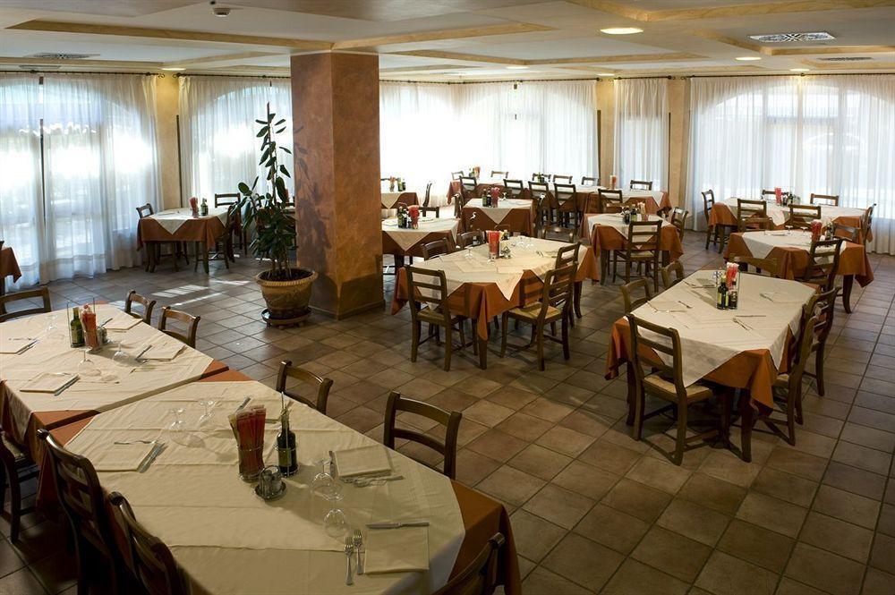 Hotel Scaligero Sommacampagna Exterior photo