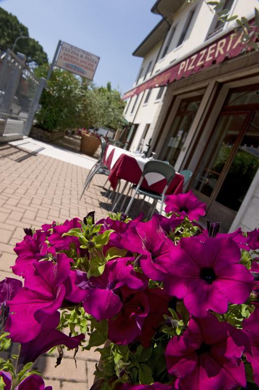 Hotel Scaligero Sommacampagna Exterior photo